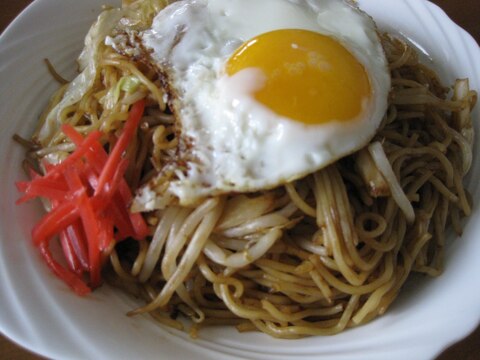 野菜たっぷりでボリューム満点☆ソース焼きそば♪